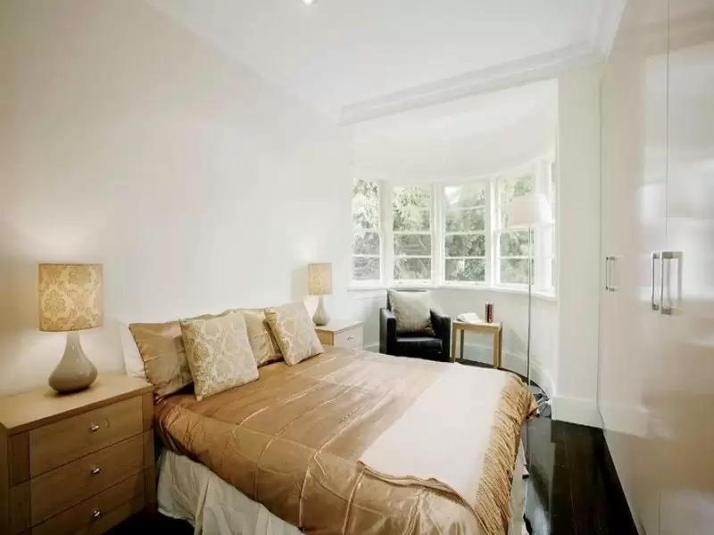 21/29-35 George Street, East Melbourne Leased by Harcourts Melbourne City - image 2