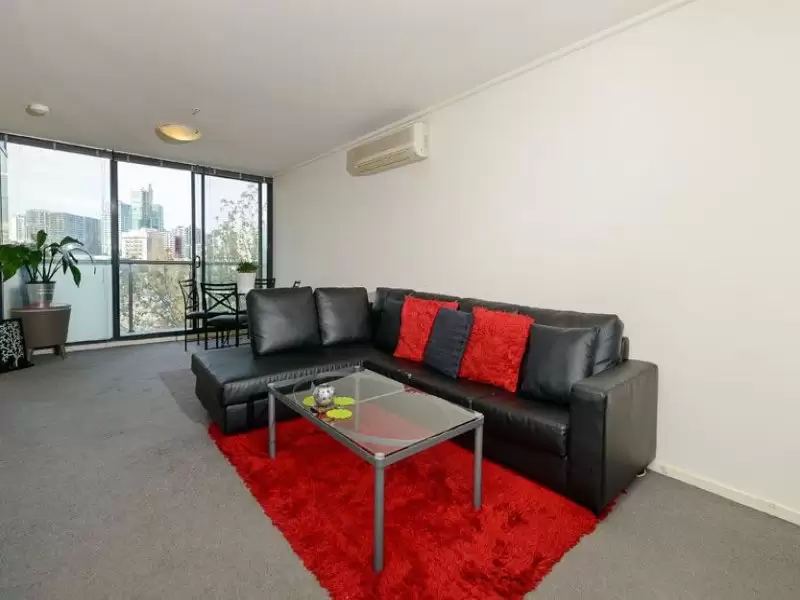 39/100 Kavanagh Street, Southbank Leased by Harcourts Melbourne City - image 1