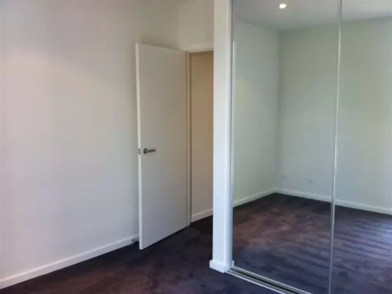 13/2 Walker Street, Moonee Ponds Leased by Harcourts Melbourne City - image 5