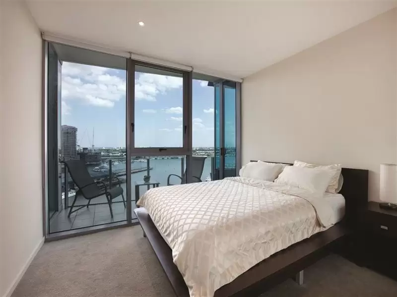1302/2 New Quay Promenade, Docklands Leased by Harcourts Melbourne City - image 4