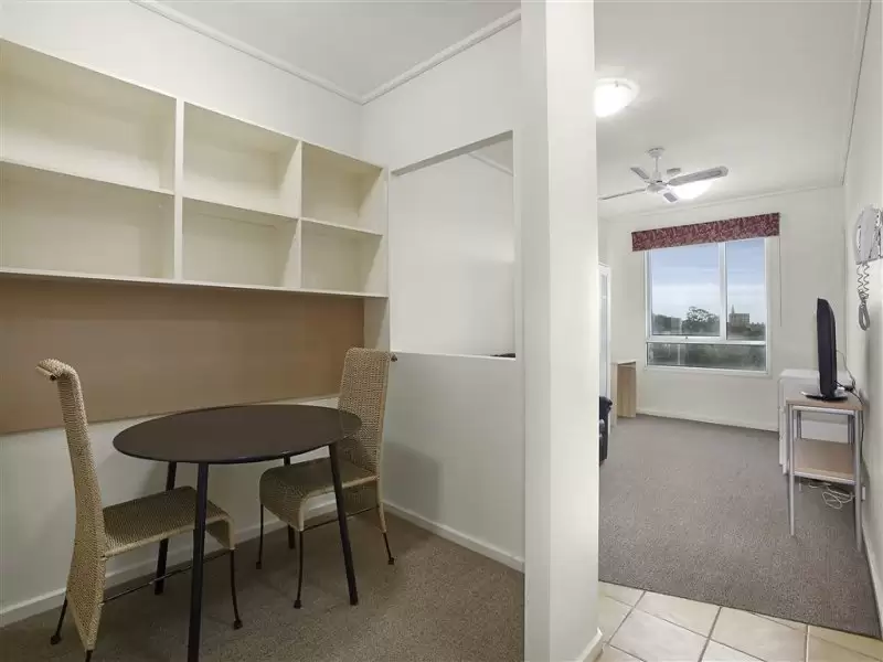 5709/570 Lygon Street, Carlton Leased by Harcourts Melbourne City - image 1