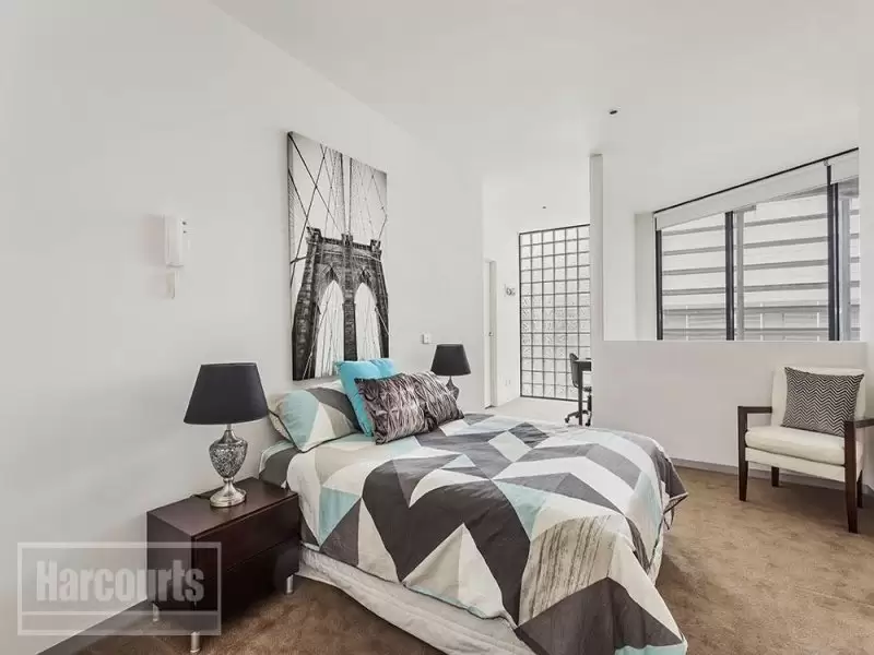 621/539 St Kilda Road, Melbourne Leased by Harcourts Melbourne City - image 4
