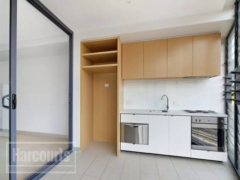 506w/565 Flinders Street, Melbourne Sold by Harcourts Melbourne City - image 4