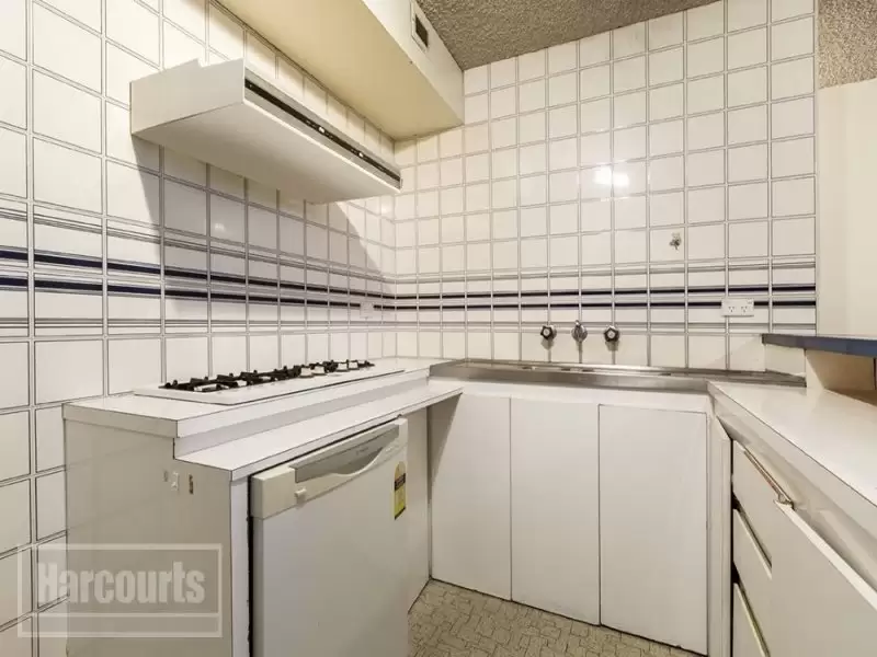 41/287 Exhibition Street, Melbourne Sold by Harcourts Melbourne City - image 4