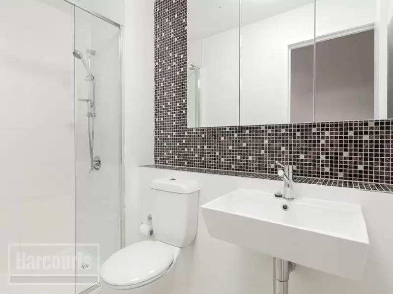 4008/639 Lonsdale Street, Melbourne Sold by Harcourts Melbourne City - image 4