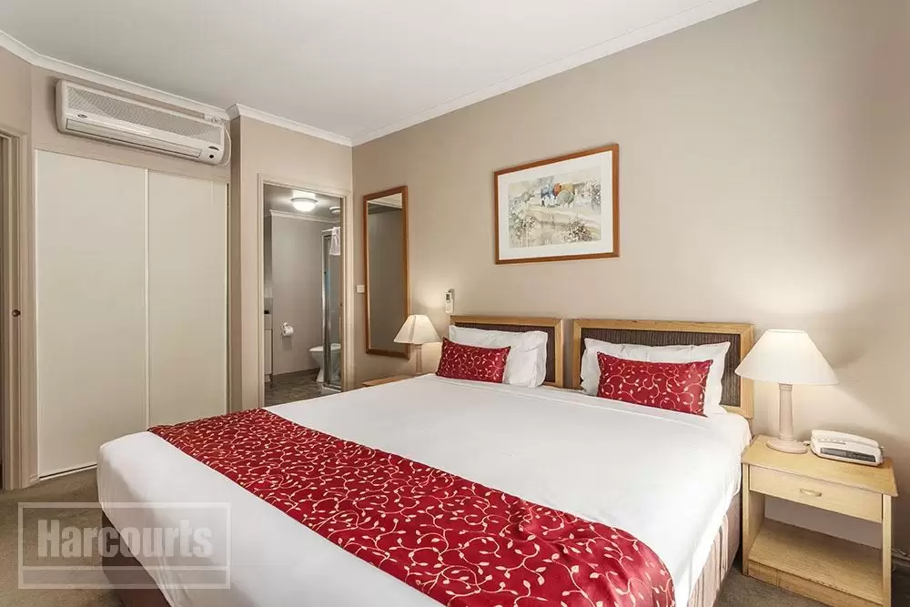 34/111 Punt Road, Windsor Sold by Harcourts Melbourne City - image 1