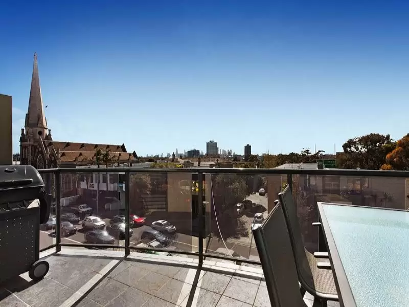 306/3-7a Alma Road, St Kilda Leased by Harcourts Melbourne City - image 2