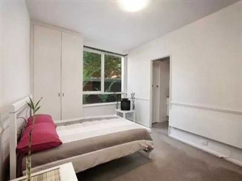 212/25 Hotham Street, East Melbourne Leased by Harcourts Melbourne City - image 1