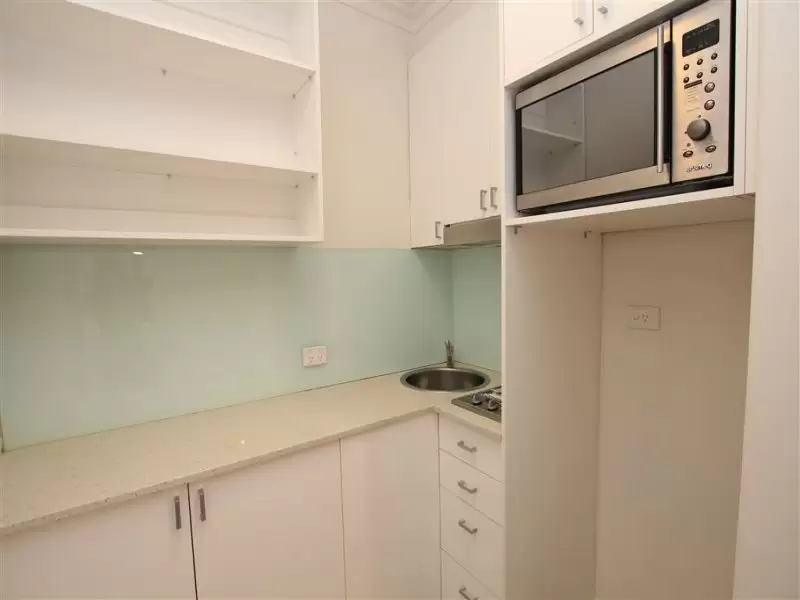 209/25 Hotham Street, East Melbourne Leased by Harcourts Melbourne City - image 8