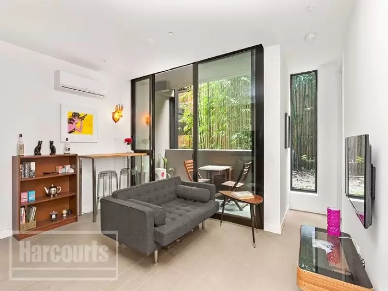 5/89 Roden Street, West Melbourne Leased by Harcourts Melbourne City - image 2