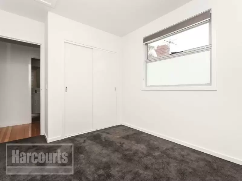 2/98 Normanby Avenue, Thornbury Leased by Harcourts Melbourne City - image 3
