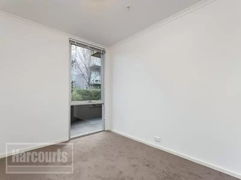 8/30 Chetwynd Street, West Melbourne Leased by Harcourts Melbourne City - image 5