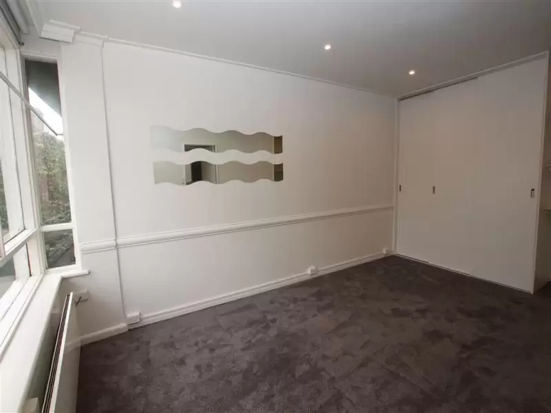 209/25 Hotham Street, East Melbourne Leased by Harcourts Melbourne City - image 3