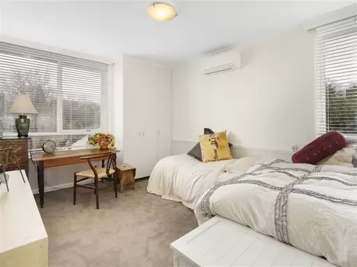 207/25 Hotham Street, East Melbourne Leased by Harcourts Melbourne City