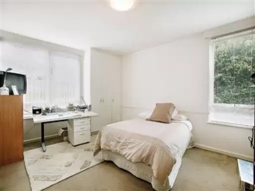 7/25 Hotham Street, East Melbourne Leased by Harcourts Melbourne City