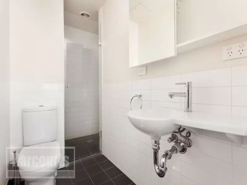1112/43 Therry Street, Melbourne Leased by Harcourts Melbourne City - image 4