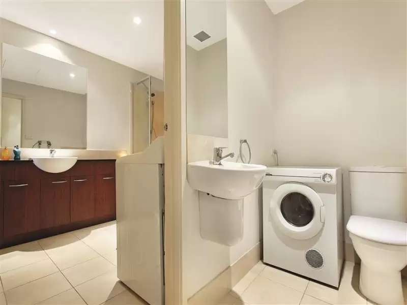 306/3-7 Alma Road, St Kilda Leased by Harcourts Melbourne City - image 9