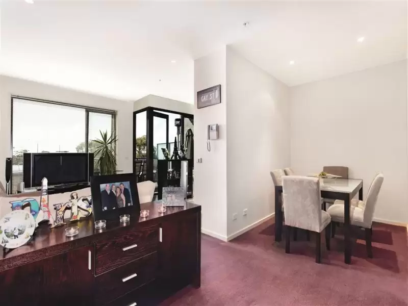 306/3-7 Alma Road, St Kilda Leased by Harcourts Melbourne City - image 4