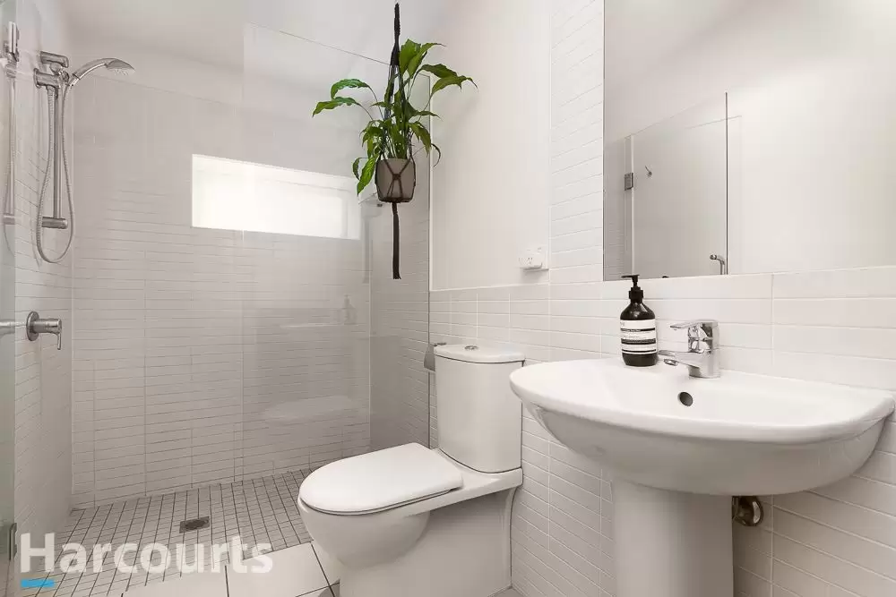 57/243 Collins Street, Melbourne Leased by Harcourts Melbourne City - image 5