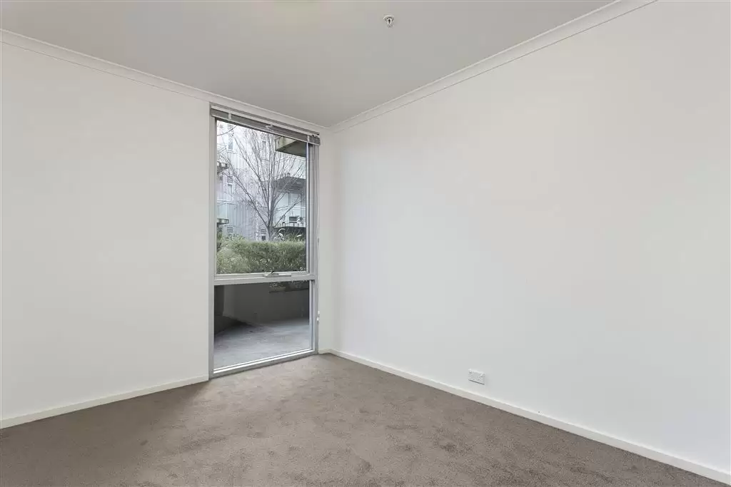 8/30 Chetwynd Street, West Melbourne Leased by Harcourts Melbourne City - image 4