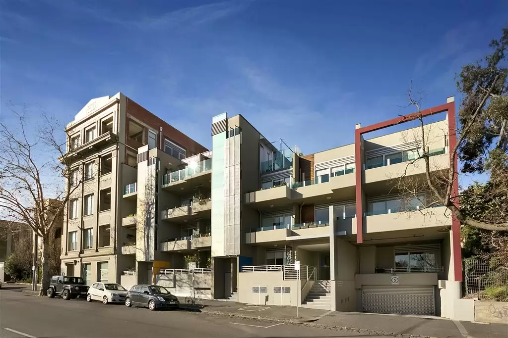 8/30 Chetwynd Street, West Melbourne Leased by Harcourts Melbourne City - image 7