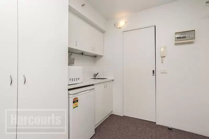 133/546 Flinders Street, Melbourne Leased by Harcourts Melbourne City - image 3