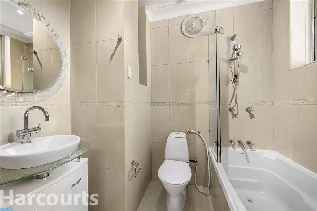 1/187 George Street, East Melbourne Leased by Harcourts Melbourne City - image 4