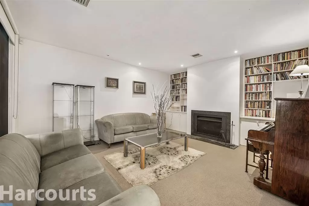 37 Tivoli Road, South Yarra Leased by Harcourts Melbourne City - image 4