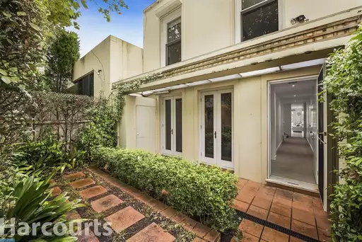 37 Tivoli Road, South Yarra Leased by Harcourts Melbourne City